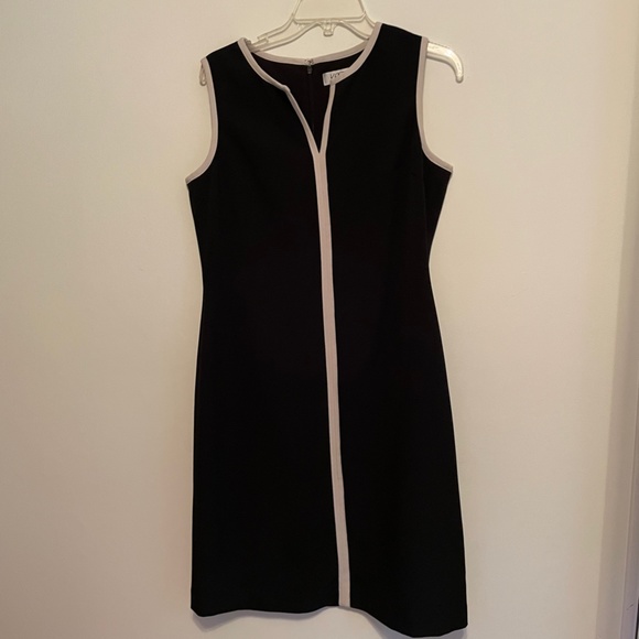 Kasper Dress and matching Jacket - Picture 2 of 8